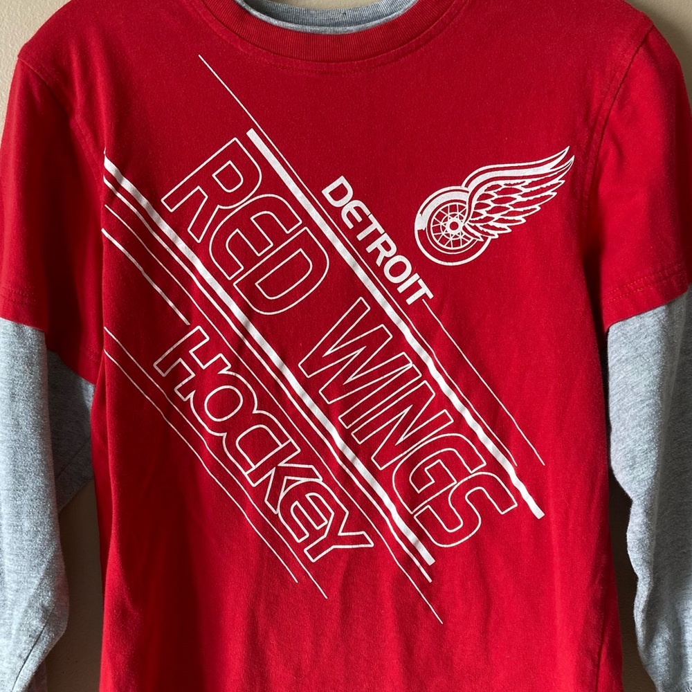 Vintage Reebok Detroit Red Wings Long Sleeve Tee Shirt size Youth M 10-12 Unisex